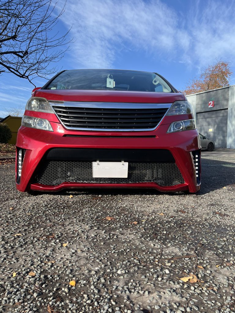 #1 2010 RED Toyota Vellfire 3.5ltr Platinum Selection2, 7 seater,Twin sunroofs